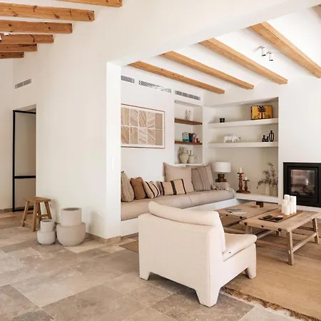 Ca Jardi, Luxury Ibiza-style With Private Pool, Villa Jávea